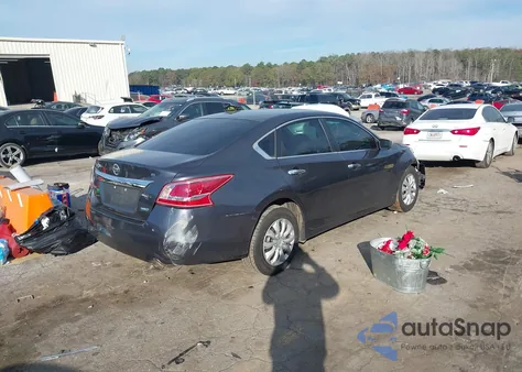 2013 Nissan Altima 2.5 S из США, поврежденный, VIN 1N4AL3AP7DC243601